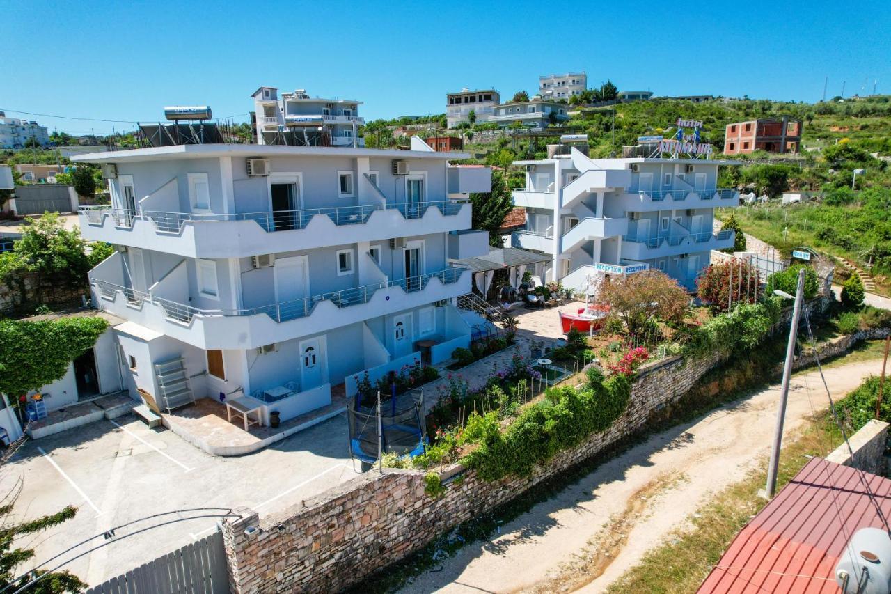 Hotel Two Mermaids Ксамил Екстериор снимка