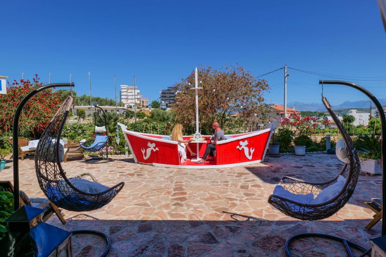Hotel Two Mermaids Ксамил Екстериор снимка