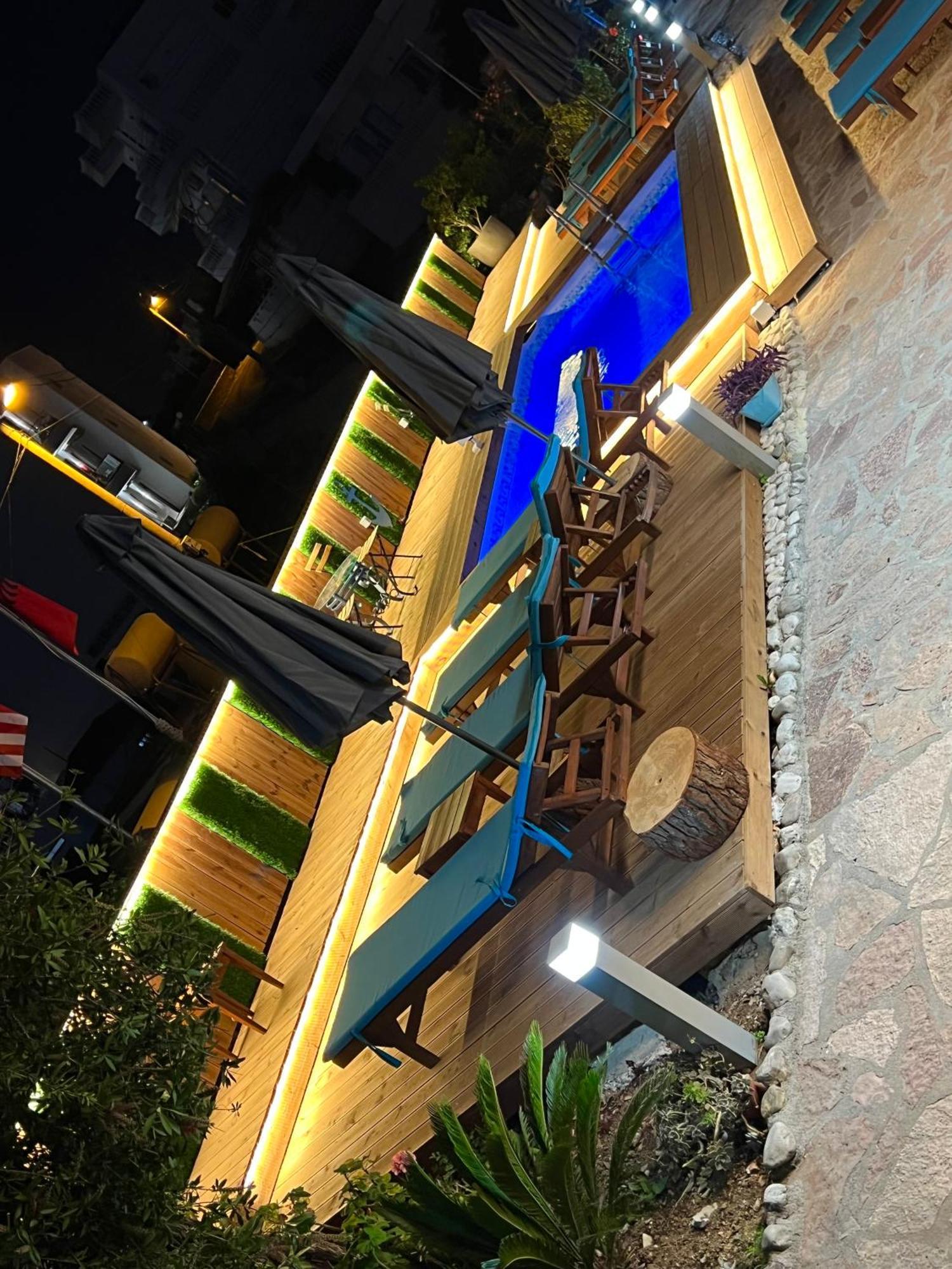 Hotel Two Mermaids Ксамил Екстериор снимка