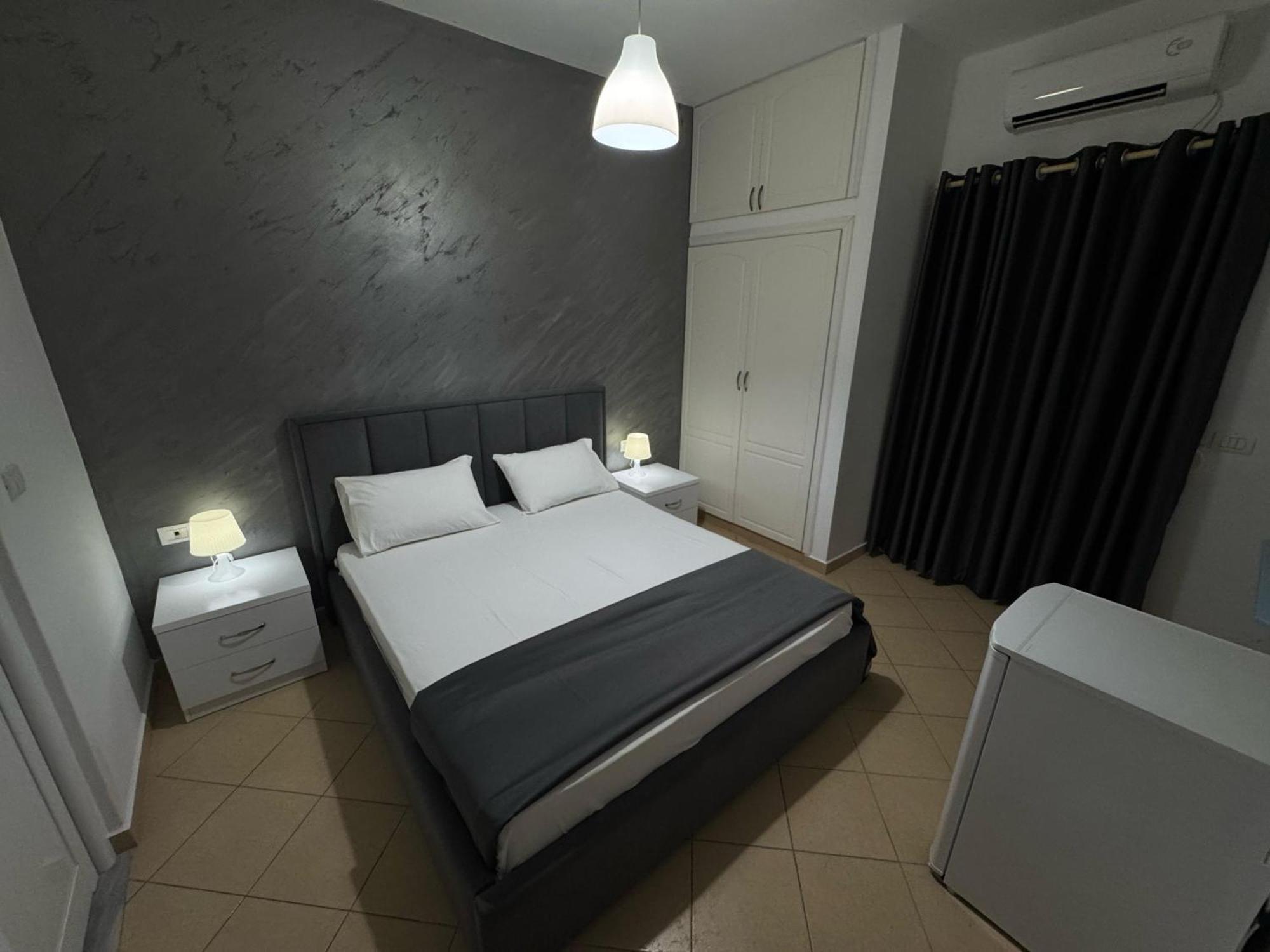 Hotel Two Mermaids Ксамил Екстериор снимка