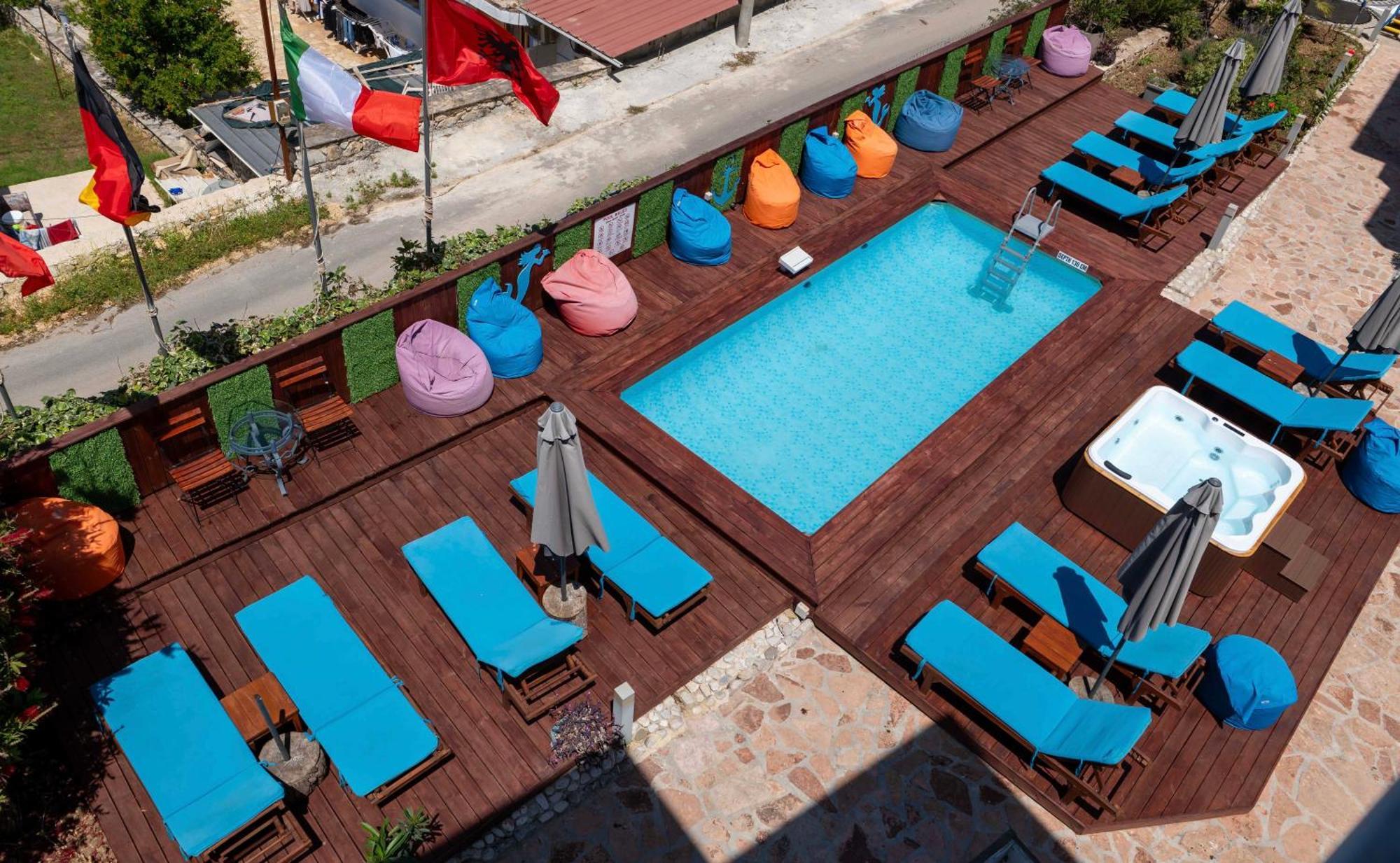 Hotel Two Mermaids Ксамил Екстериор снимка
