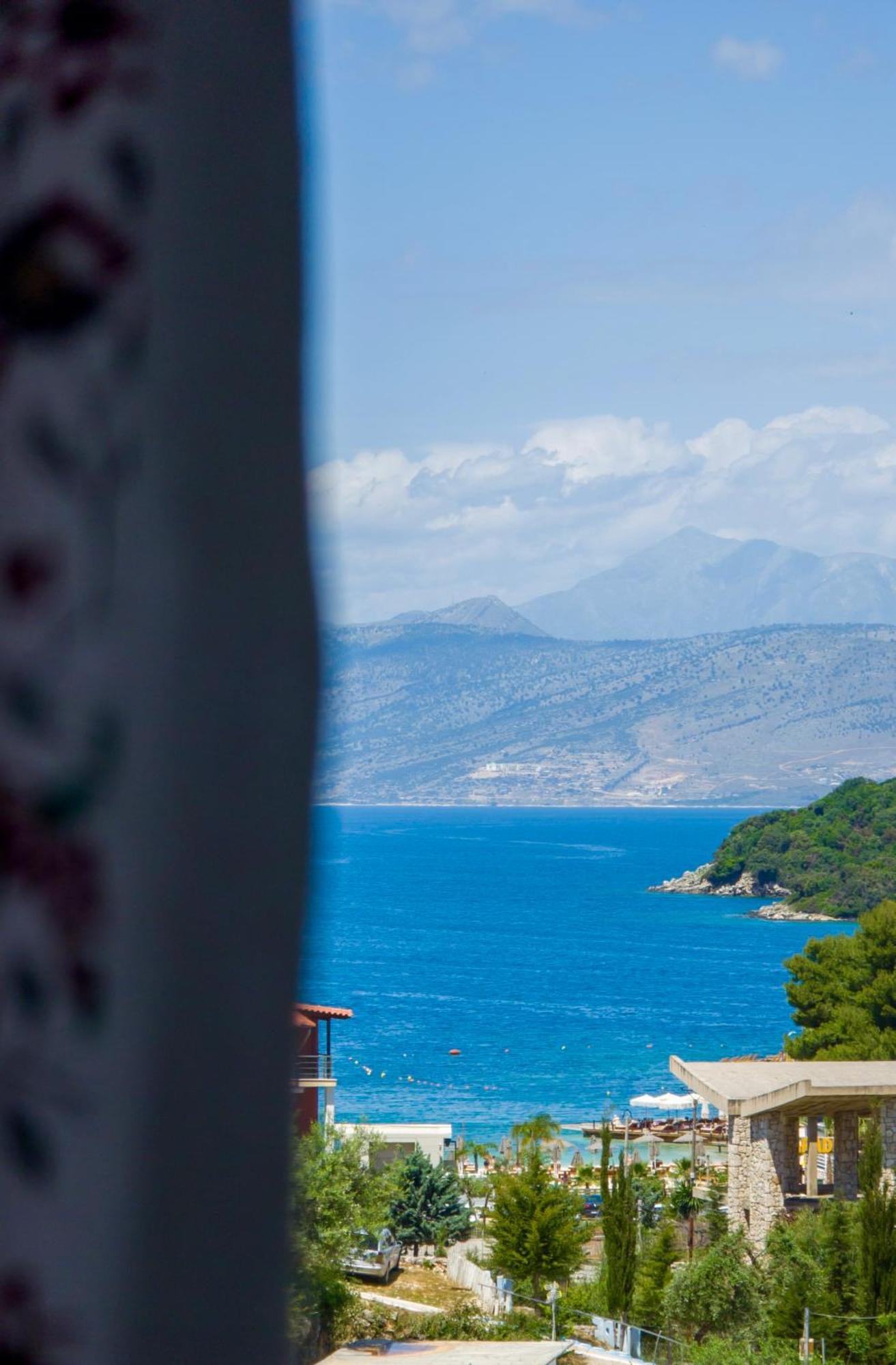 Hotel Two Mermaids Ксамил Екстериор снимка